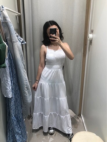 Stradivarius staradivarius beyaz uzun elbise