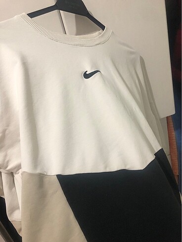 Nike nike sweatshirt