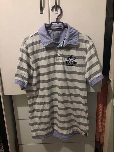 polo yaka çizgili tişört