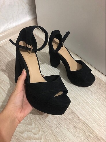 bershka siyah topuklu ayakkabı platform 10 cm yüksek topuk ayakk