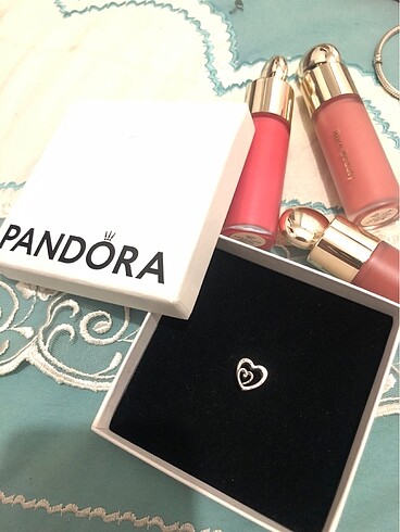 Pandora iç içe sonsuz kalpler charm orjinal charm