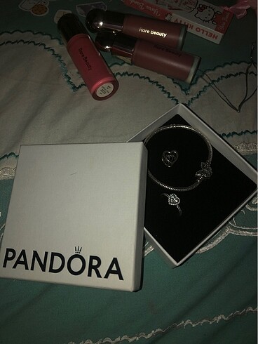 Pandora pandora bileklik charm ve yüzük