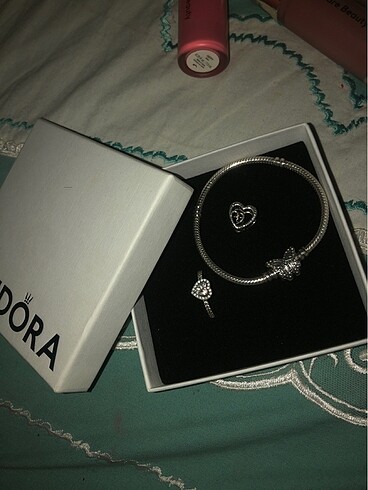  Beden pandora bileklik charm ve yüzük