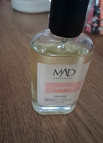Mad j106