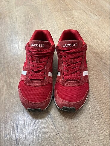 Orijinal Lacoste süet spor ayakkabı