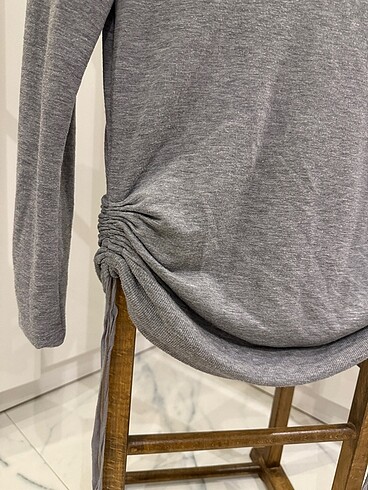 m Beden gri Renk Guess sweatshirt