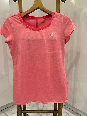 Adidas spor tshirt