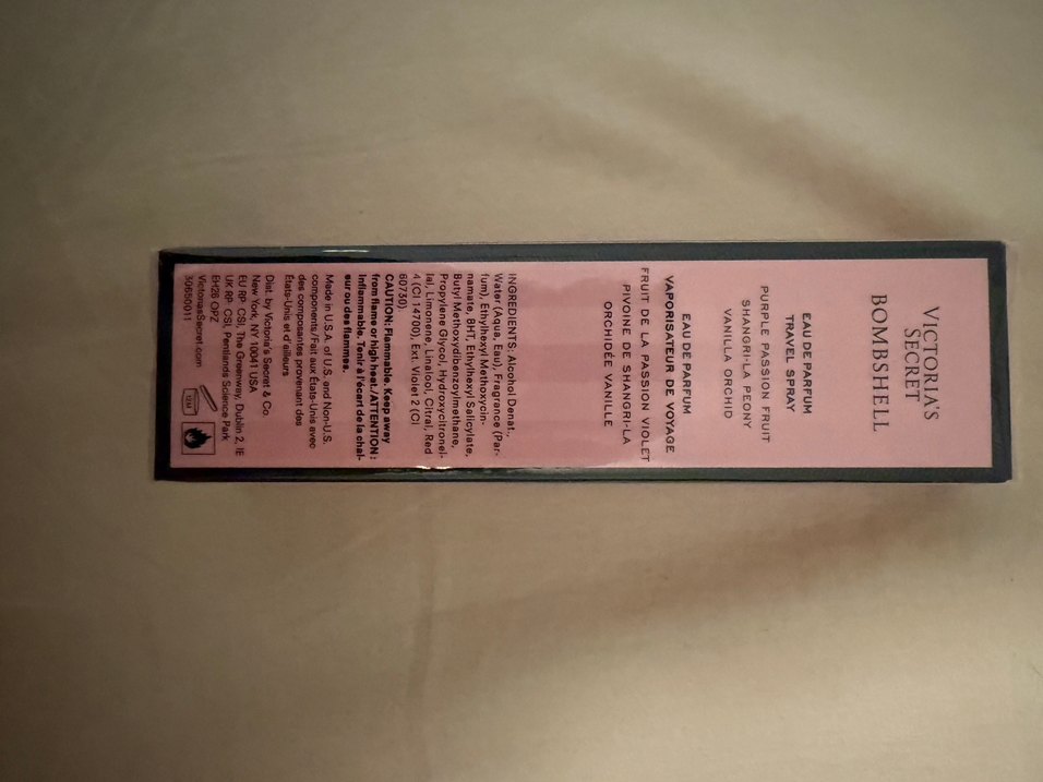 Victoria's Secret Bombshell Seyahat boyu Parfümü - Görsel 3