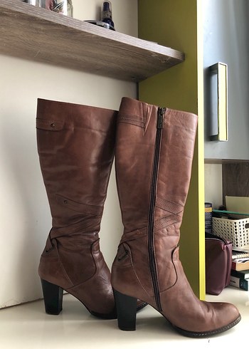 Kahverengi Deri Dizüstü Topuklu Botlar