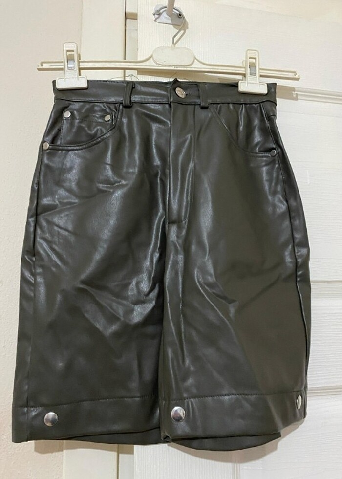 kadın deri şort - Görsel 2