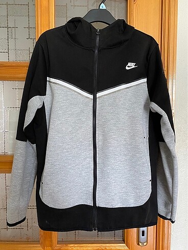 Nike Nike Tech