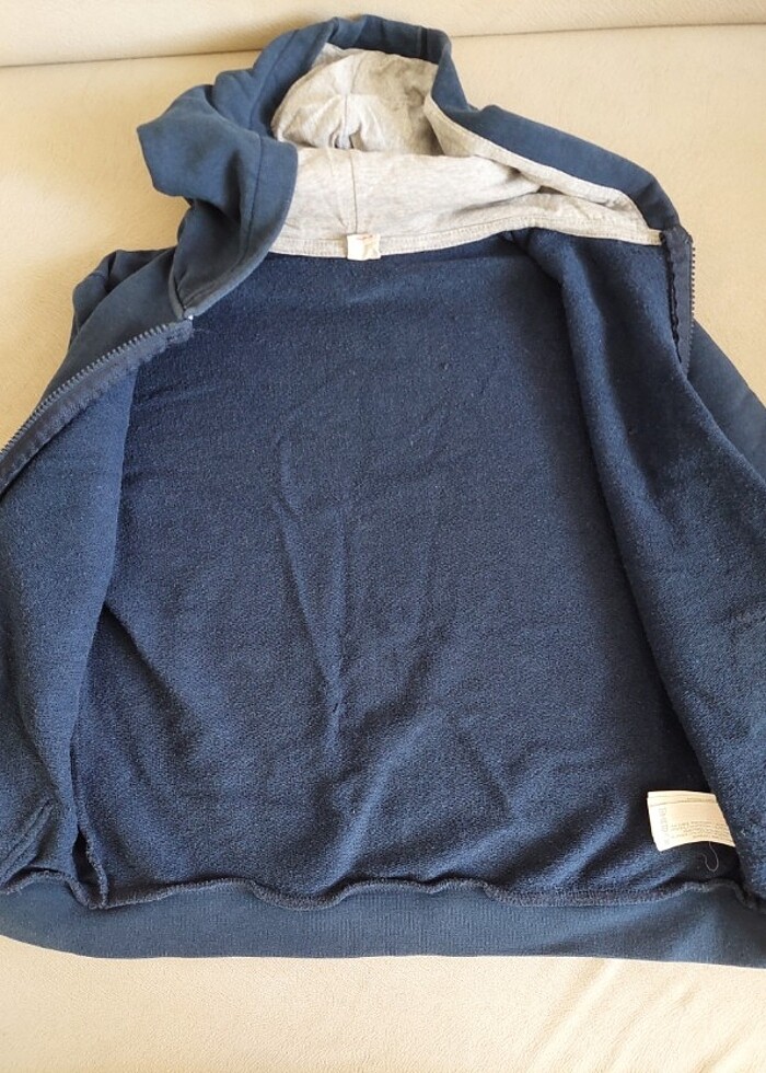 Erkek çocuk switsirt 5/6 yaş lc waikiki  - Görsel 3