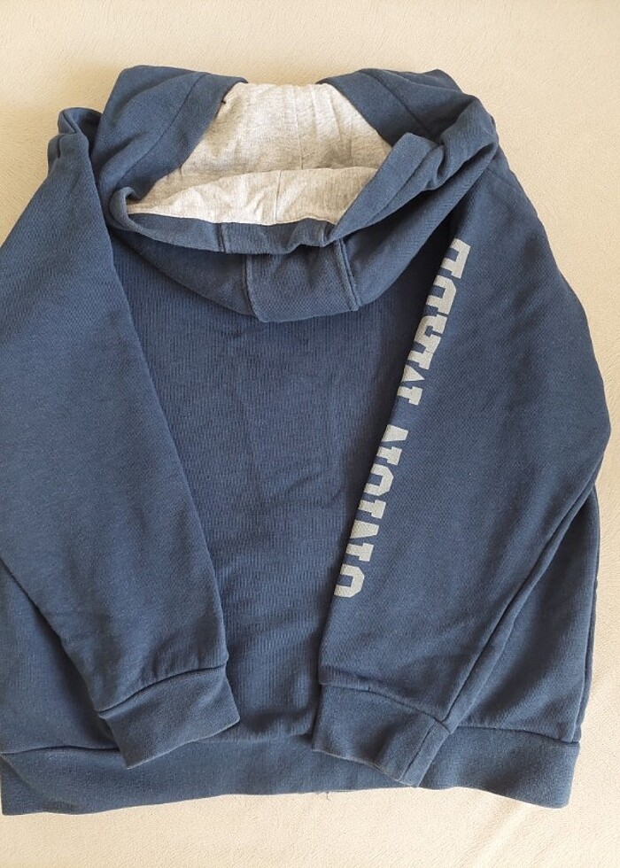 Erkek çocuk switsirt 5/6 yaş lc waikiki  - Görsel 4