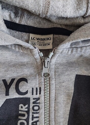 LC Waikiki Erkek çocuk switsirt 2 adet toplam satis. 7/8 yaş
