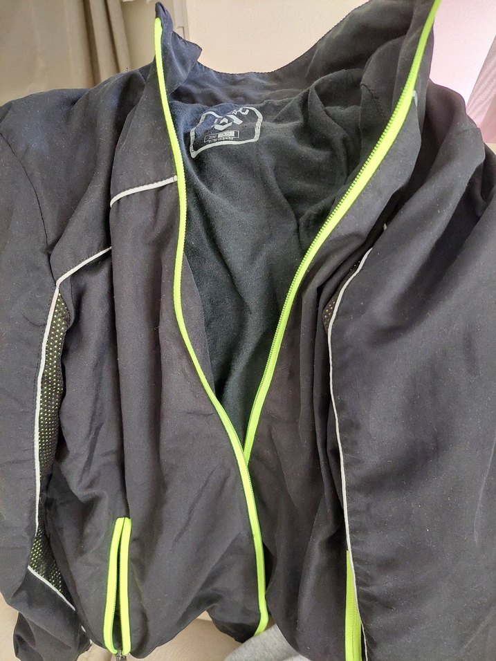 Toptan satış.  2 ürün 40 tl. çocuk ev kiyafeti . 9/10  yaş. - Görsel 3