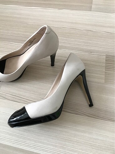 35,5 Beden siyah Renk Stiletto ayakkabı
