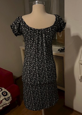 Kısa Kollu Siyah Desenli Midi Elbise - Görsel 4