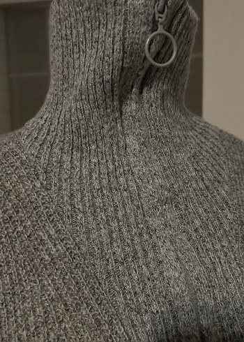 Gri Yüksek Yakalı Örgü Kadın Kazak - Görsel 2