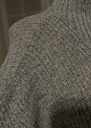 Gri Yüksek Yakalı Örgü Kadın Kazak - Görsel 3