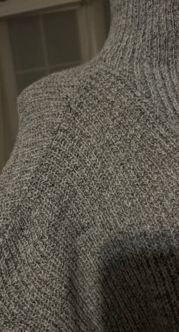 Gri Yüksek Yakalı Örgü Kadın Kazak - Görsel 3