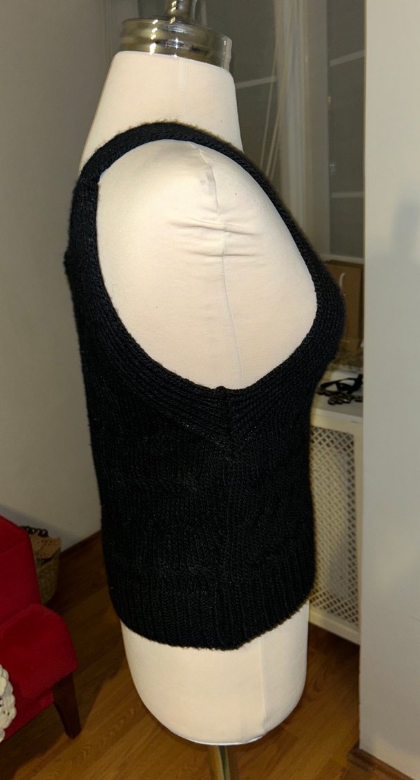 Siyah V Yaka Örgü Kadın Yelek - Görsel 3