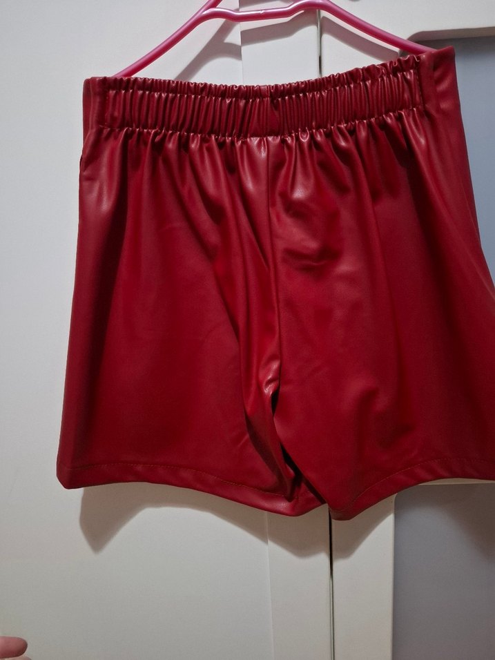 Kırmızı Deri Şort Etek - Görsel 3