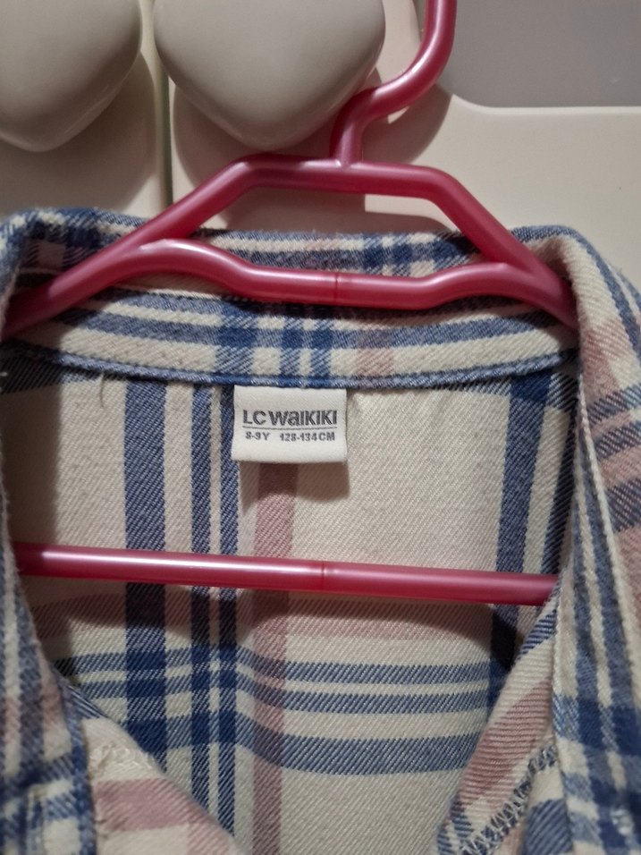 Bej Düğmeli Pamuklu Uzun Kollu Gömlek - Görsel 3