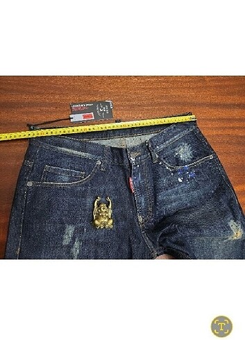 33 Beden DSQUARED2 BERMUDA ŞORT