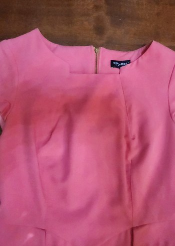 PEMBE ELBİSE - Görsel 4