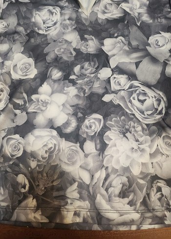 GRİ KAPÜŞONLU GÜLLÜ  BLUZ - Görsel 6