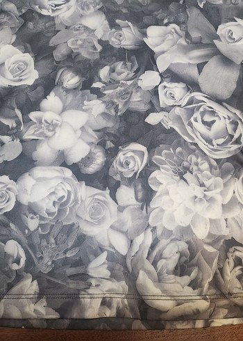 GRİ KAPÜŞONLU GÜLLÜ  BLUZ - Görsel 5