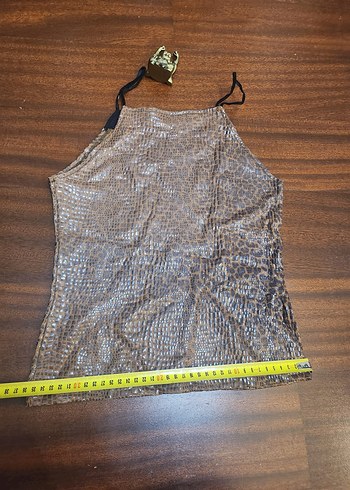 YILAN DESENLİ BLUZ - Görsel 6