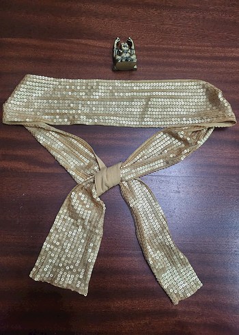 GOLD PULLU FULAR
