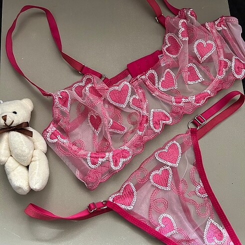 LIVE LOVE BRALET SET