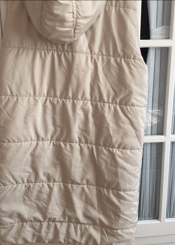 42 Beden Krem rengi Şişme Mont