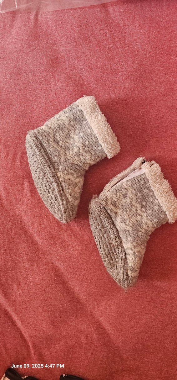 Kız Çocuk Gri Örgü Sıcak Ev Botu 6 12 aylik - Görsel 4