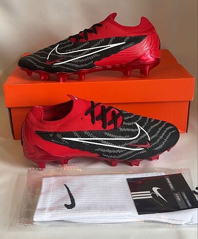 Nike Phantom krampon