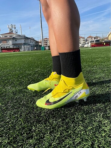 Nike phantom gx krampon