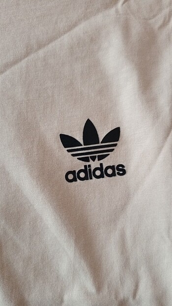 Adidas Tişört