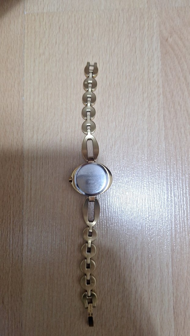 Minimalist Zincirli Altın Kadın Saati - Görsel 4