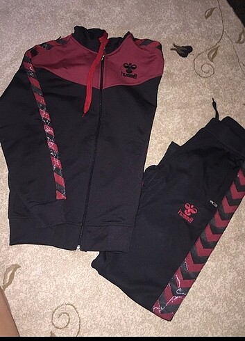 Hummel eşofman takımı 