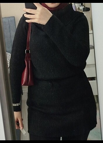 Pull and Bear Tiriko Madonna yaka kazak elbise