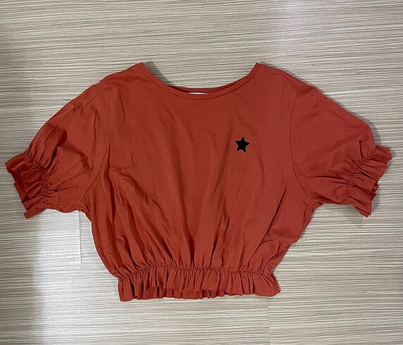Kadın crop