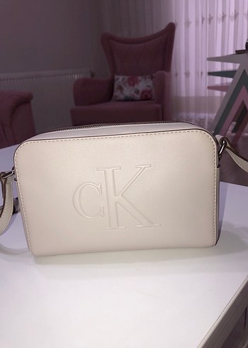 Calvin Klein Calvin kleın çarpraz çanta