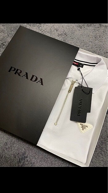 İthal kutulu Prada Tişört