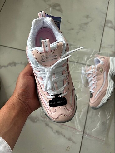 38 Beden Skechers