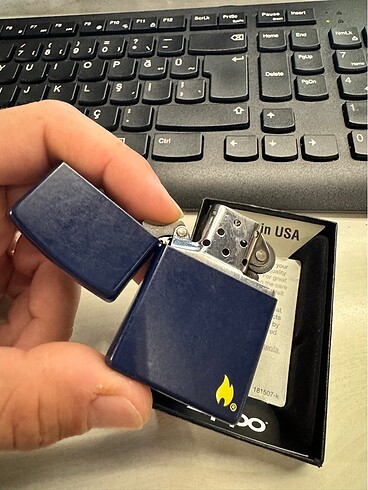  Zippo