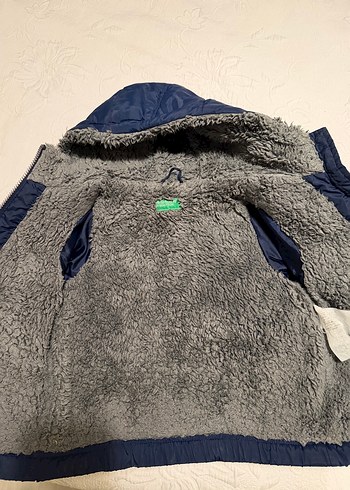 3-6 yaş Benetton çocuk mont - Görsel 4
