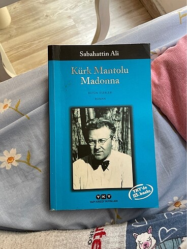 Kürk mantolu Madonna kitap