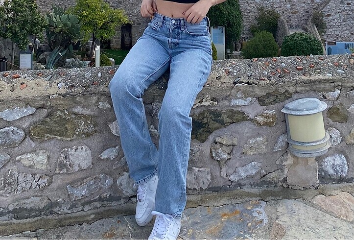Straight jean